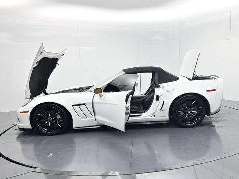 Used 2012 Chevrolet Corvette Grand Sport RWD image 49