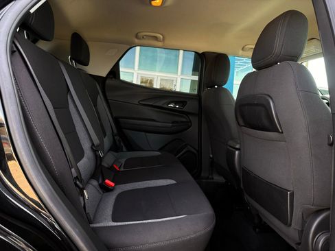 Used 2023 Chevrolet TrailBlazer LT image 35