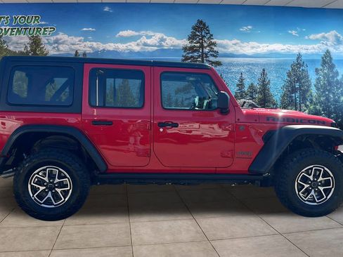 Certified 2024 Jeep Wrangler Unlimited Rubicon image 4