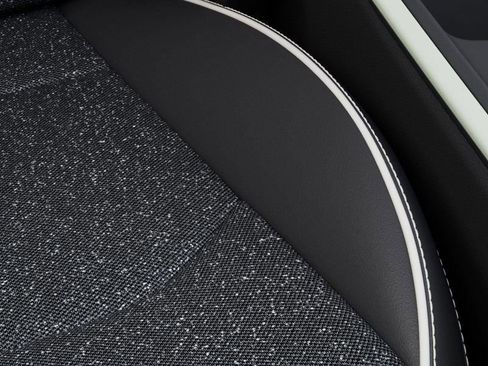 New 2025 Kia K4 GT-Line w/ GT-Line Sunroof Package image 29