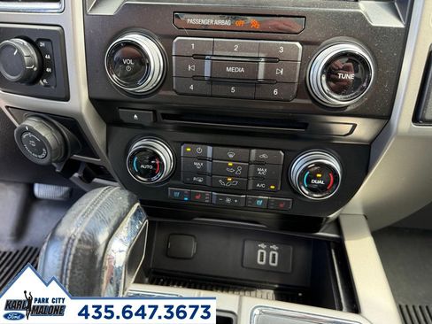 Used 2016 Ford F150 Lariat w/ Equipment Group 502A Luxury AWD/4WD image 24