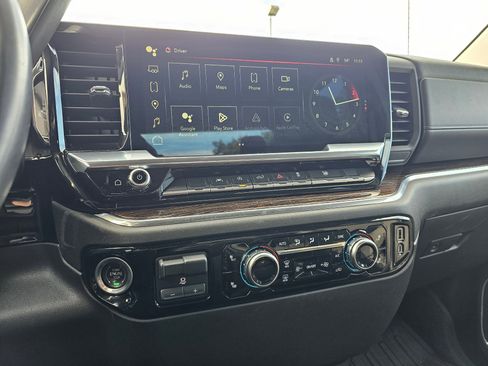 Used 2024 GMC Sierra 1500 Elevation w/ LPO, Elevation Black Package image 51