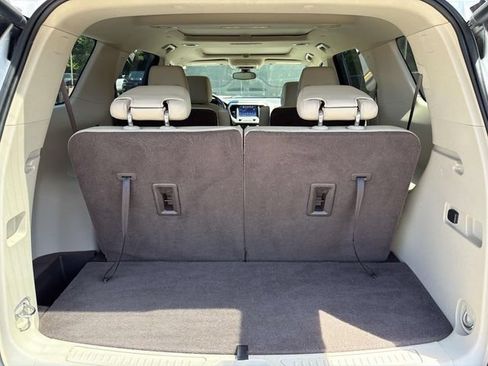 Used 2017 GMC Acadia Denali w/ Technology Package FWD image 22