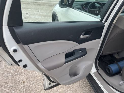 Used 2014 Honda CR-V LX image 29