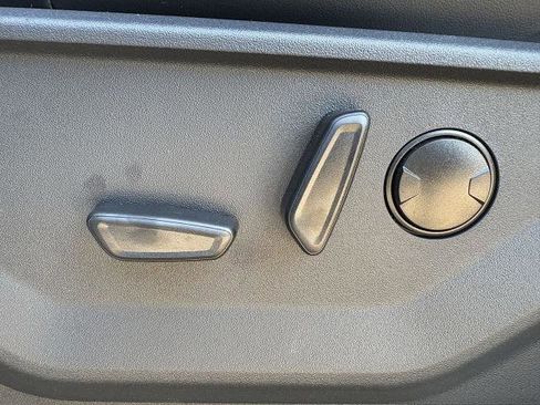 New 2025 Ford Expedition Platinum w/ Driver's Package image 27