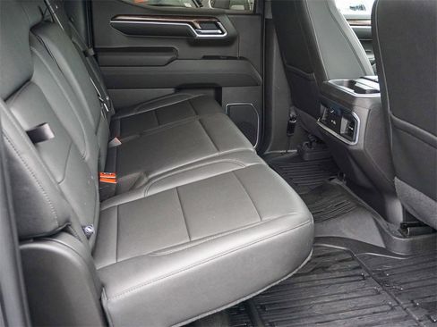 Used 2022 GMC Sierra 1500 Elevation w/ Elevation Premium Package image 13