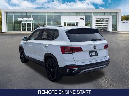 Used 2022 Volkswagen Taos SE AWD/4WD image 6
