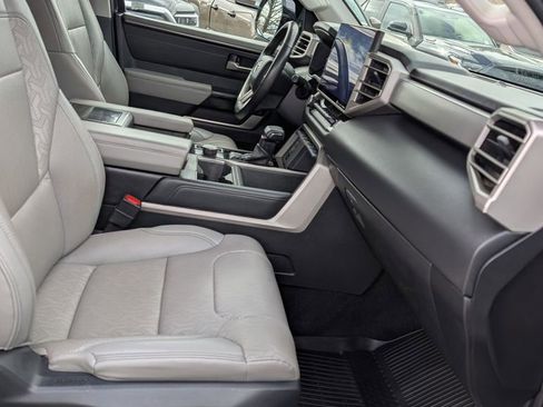 Certified 2022 Toyota Tundra Limited w/ TRD Off-Road Package AWD/4WD image 19
