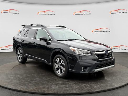 Used 2022 Subaru Outback Limited XT image 5