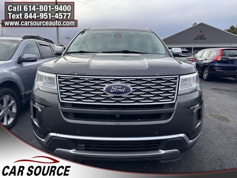 Used 2018 Ford Explorer Platinum image 2