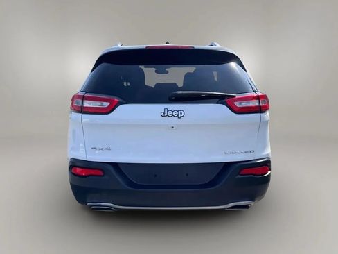 Used 2016 Jeep Cherokee Limited AWD/4WD image 6