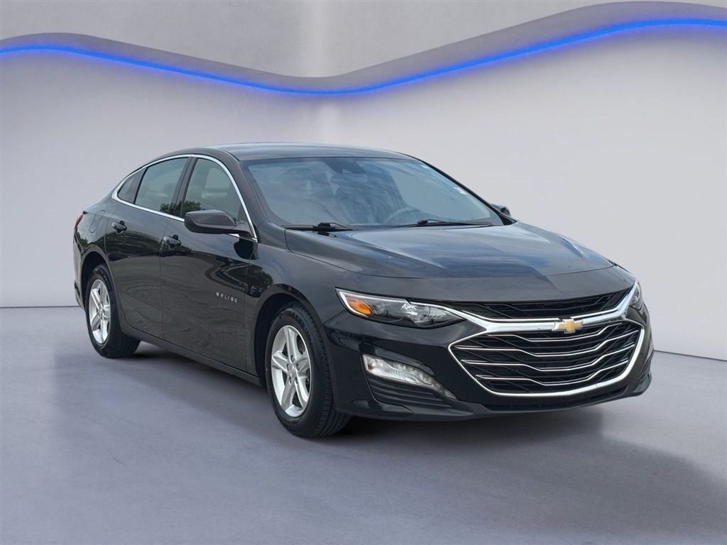 Used 2024 Chevrolet Malibu LT FWD image 5