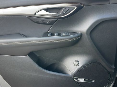 Used 2025 Buick Envision Sport Touring image 26