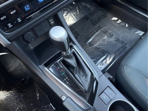 Used 2019 Toyota Corolla LE FWD image 24