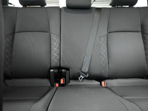 Used 2025 Toyota Tacoma SR image 28