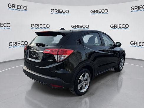 Used 2020 Honda HR-V LX image 2