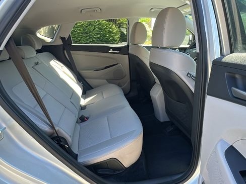 Used 2019 Hyundai Tucson Value AWD/4WD image 24