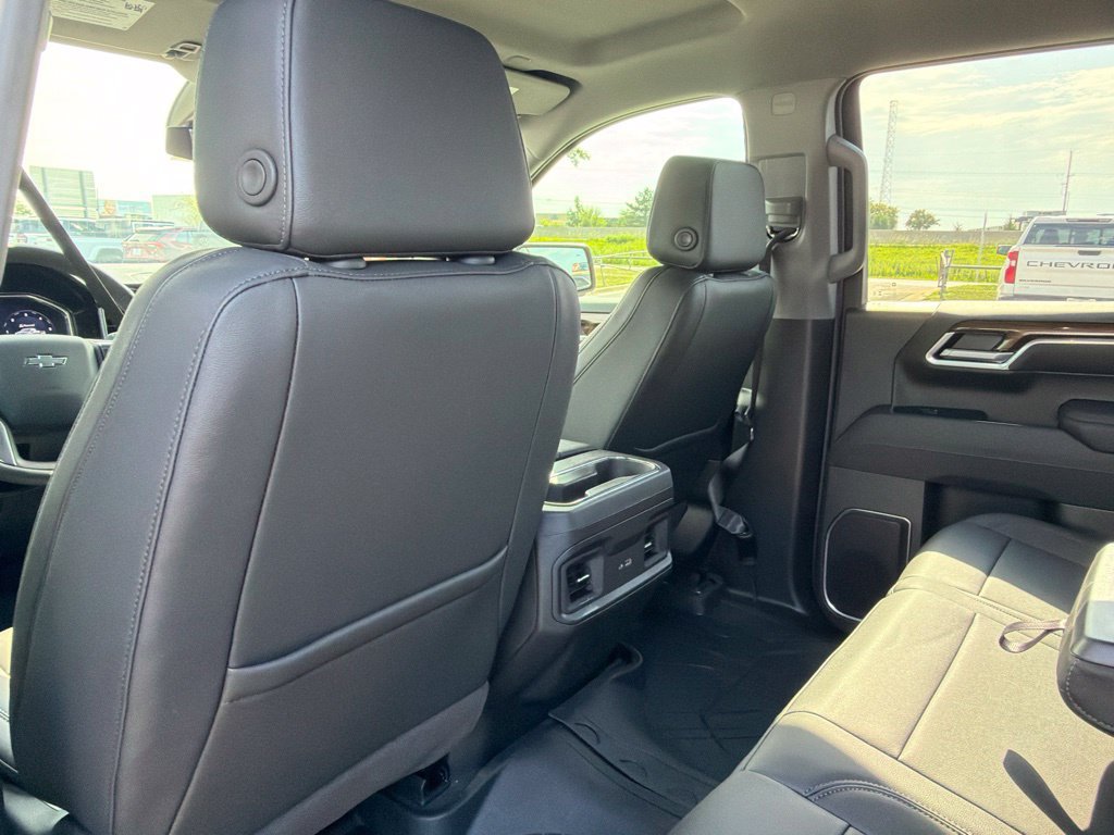 New 2026 Chevrolet Silverado 1500 RST w/ RST All Star Premium Package AWD/4WD image 17