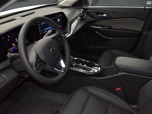 New 2026 Chevrolet Trax ACTIV image 12