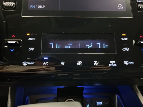 Used 2023 Hyundai Tucson SEL w/ Convenience Package AWD/4WD image 18