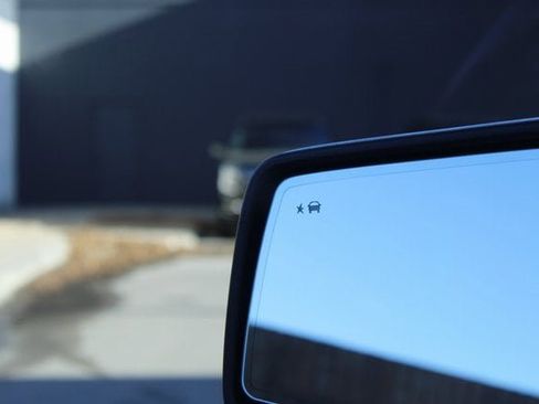 Used 2019 GMC Sierra 1500 SLT image 22