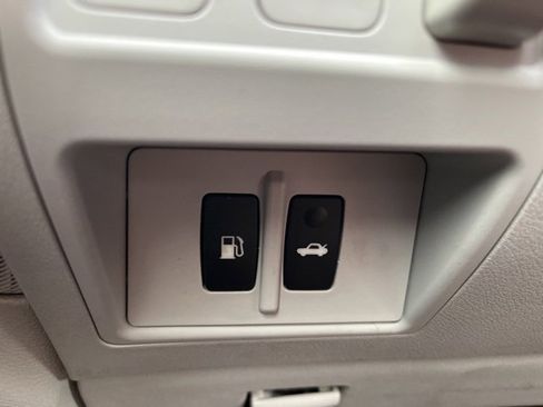 Used 2010 Lexus IS 250 AWD image 24