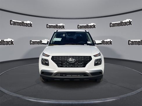 New 2026 Hyundai Venue SE image 2