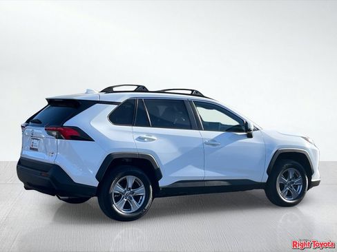 Certified 2022 Toyota RAV4 XLE w/ Convenience Package AWD/4WD image 7