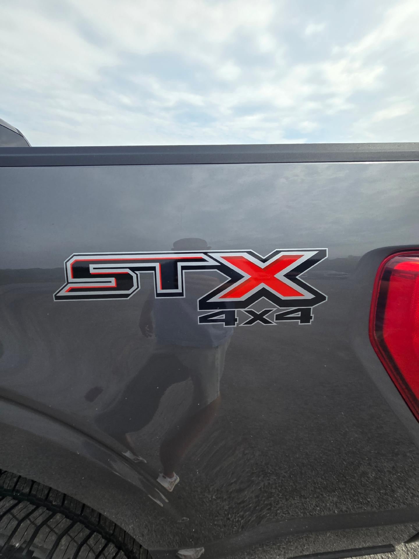 Used 2022 Ford F150 XL w/ STX Appearance Package AWD/4WD image 13