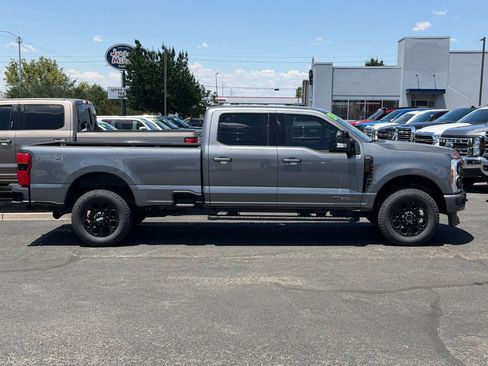 Used 2025 Ford F250 Lariat w/ Black Appearance Package AWD/4WD image 3