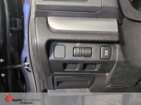 Used 2013 Subaru Crosstrek 2.0i Premium AWD/4WD image 27