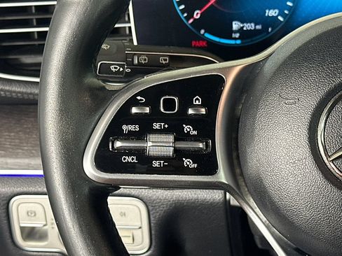 Used 2020 Mercedes-Benz GLS 450 4MATIC image 27