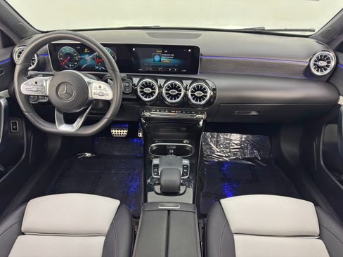 Used 2019 Mercedes-Benz A 220 w/ AMG Line image 12