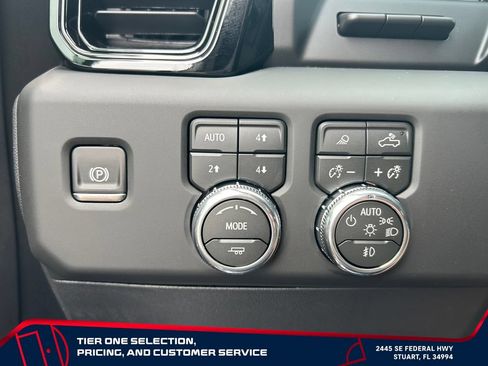 New 2026 GMC Sierra 1500 AT4 w/ AT4 Premium Package AWD/4WD image 17
