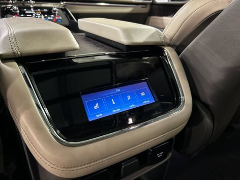 Certified 2023 Lincoln Navigator Reserve AWD/4WD image 23