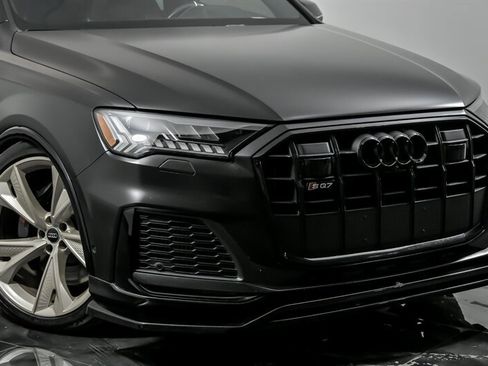 Used 2021 Audi SQ7 Premium Plus image 2