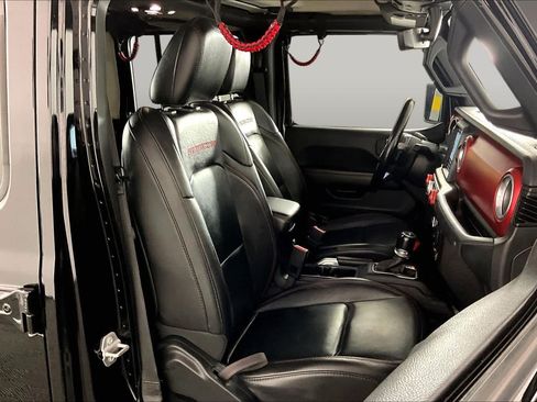 Used 2020 Jeep Gladiator Rubicon AWD/4WD image 9