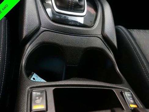 Used 2017 Nissan Rogue SV w/ SV Premium Package image 21