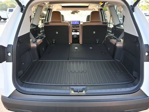 New 2026 Toyota Grand Highlander AWD image 8