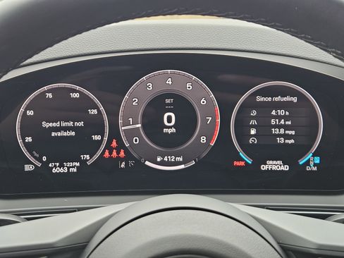 Certified 2025 Porsche Cayenne image 16