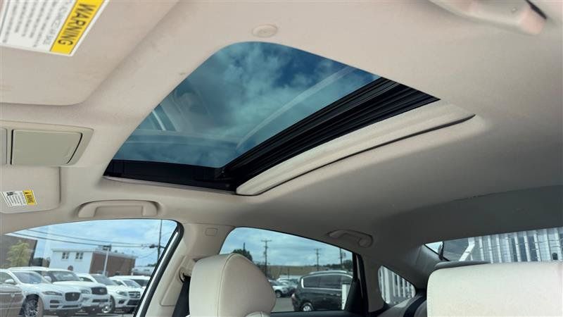 Used 2018 Honda Accord EX image 24