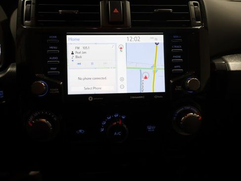 Used 2022 Toyota 4Runner TRD Off-Road Premium image 24