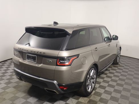 Used 2022 Land Rover Range Rover Sport HSE Silver Edition image 5