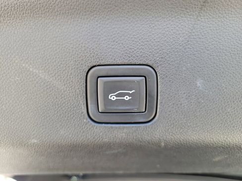 Certified 2023 Chevrolet Tahoe LT image 11