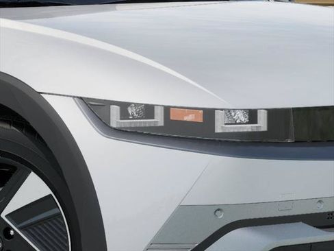 New 2027 Hyundai Ioniq 5 SEL RWD image 9