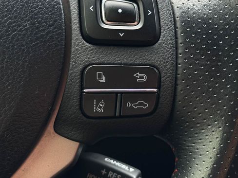 Used 2018 Lexus IS 300 F Sport RWD image 30