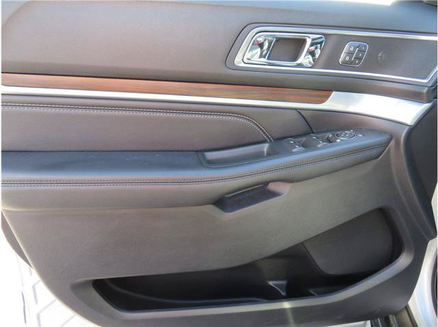 Used 2018 Ford Explorer Limited AWD/4WD image 14