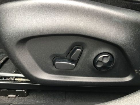 Certified 2021 Jeep Compass Limited w/ Sun and Sound Group image 21