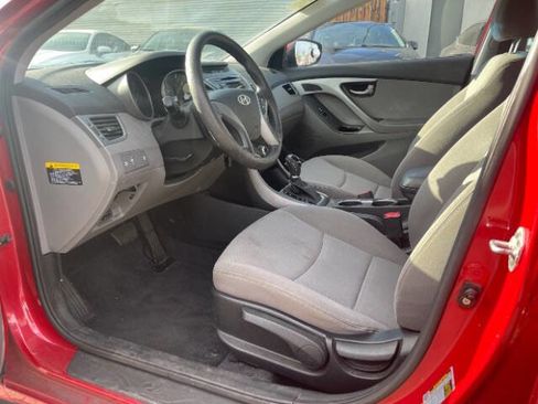 Used 2016 Hyundai Elantra SE FWD image 9