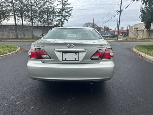 Used 2004 Lexus ES 330 image 7